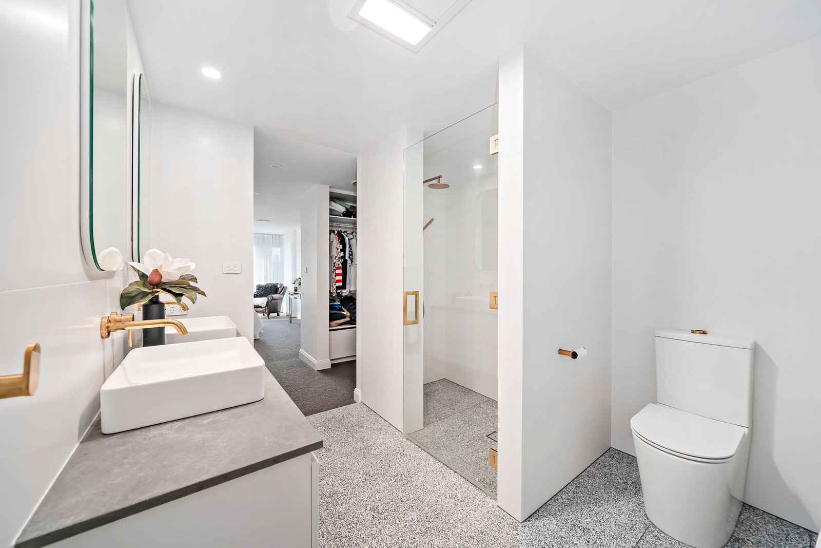 15 Sandy Point Road CORLETTE 19