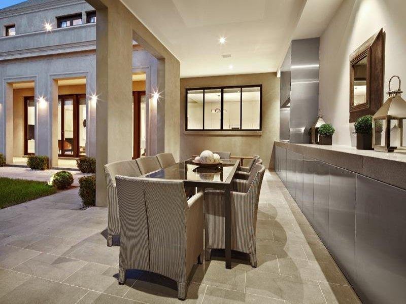 Real Estate and Property in 15 Sargood Street, Toorak, VIC