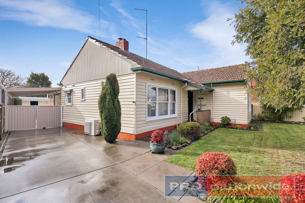 15 Sayle Street SEBASTOPOL 2