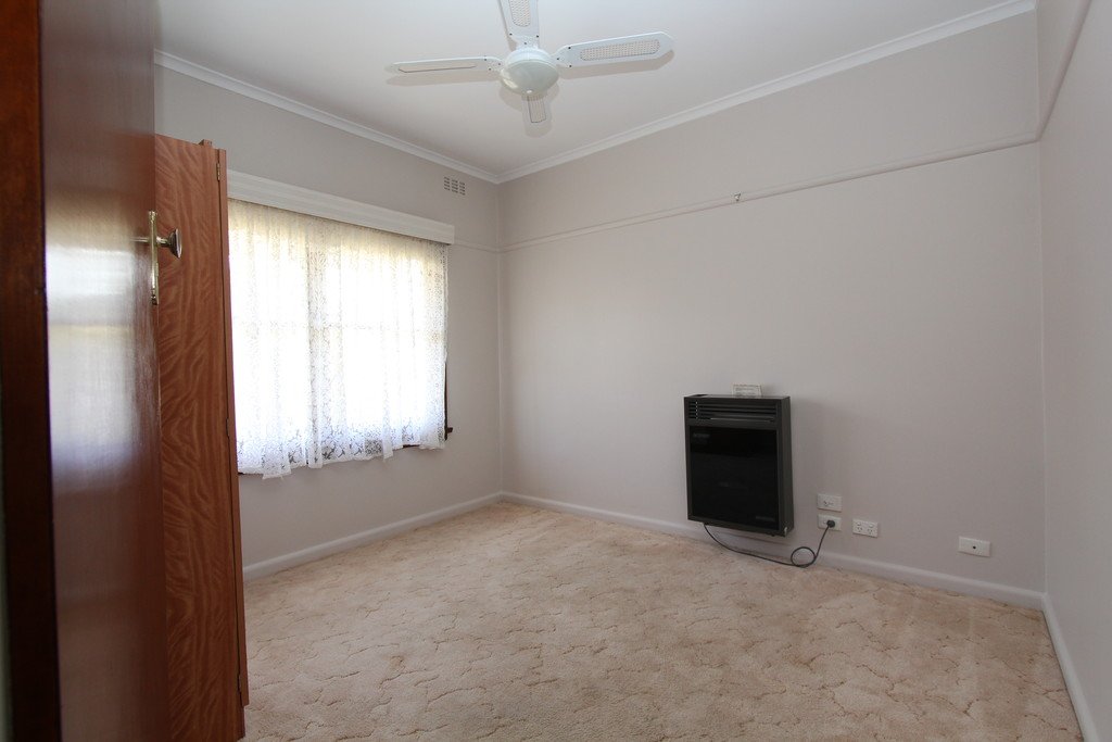 15 Sayle Street SEBASTOPOL 7