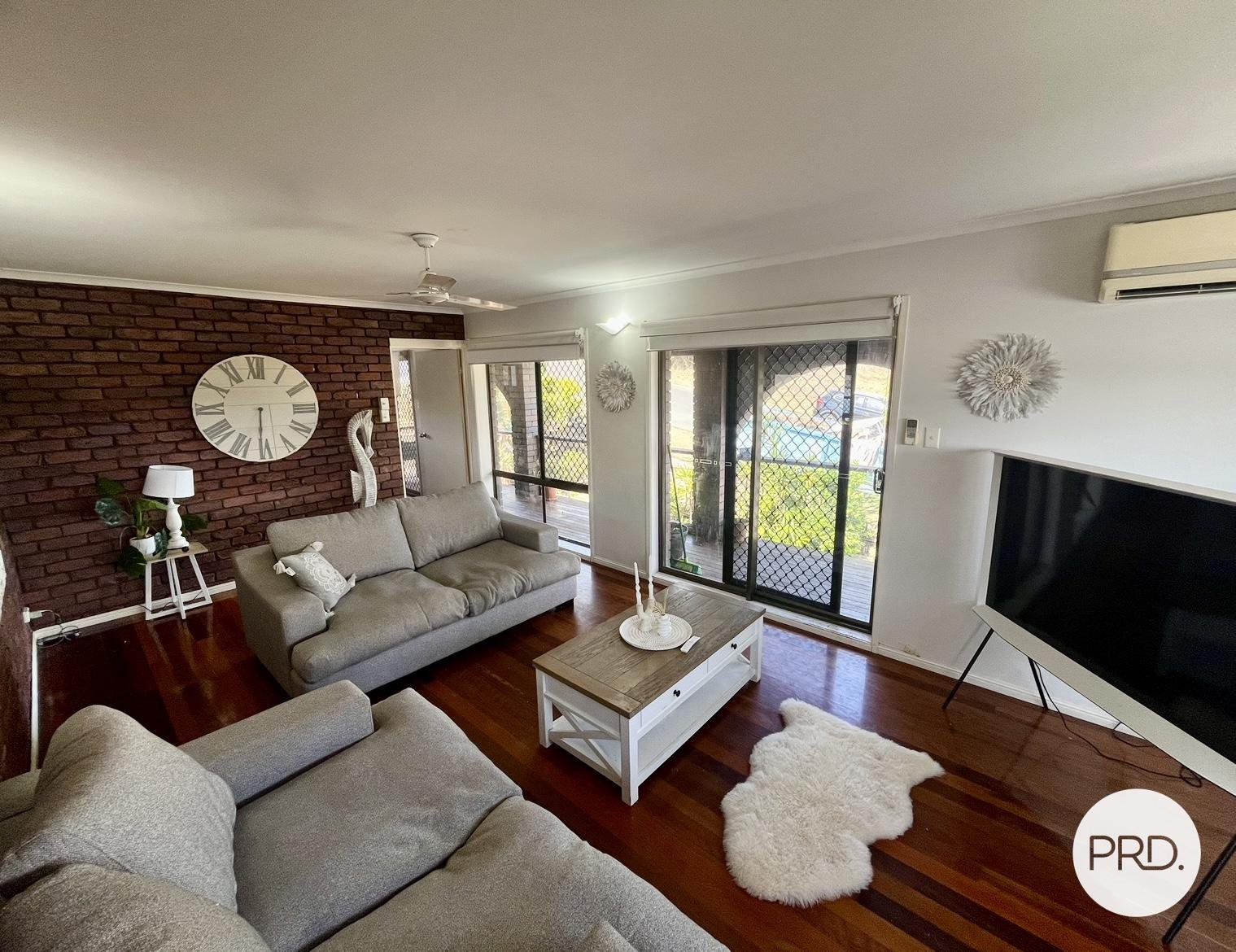 15 Sayre Crescent BOYNE ISLAND 6