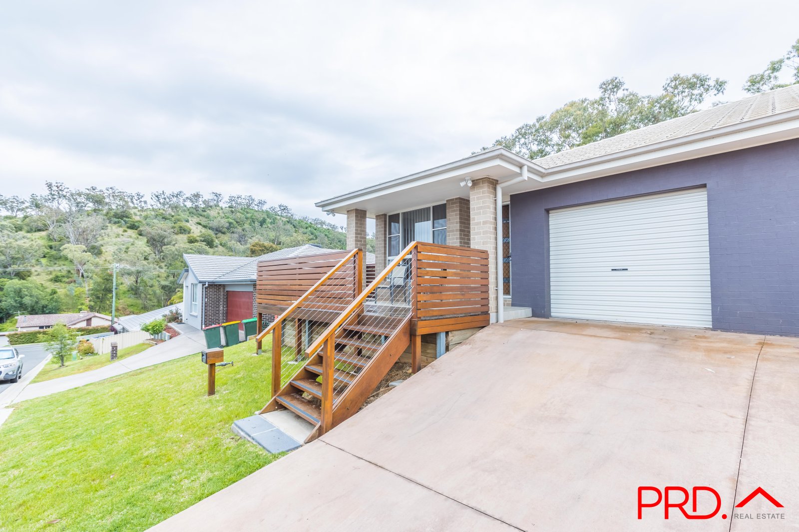 1/5 Scarborough Close TAMWORTH 3
