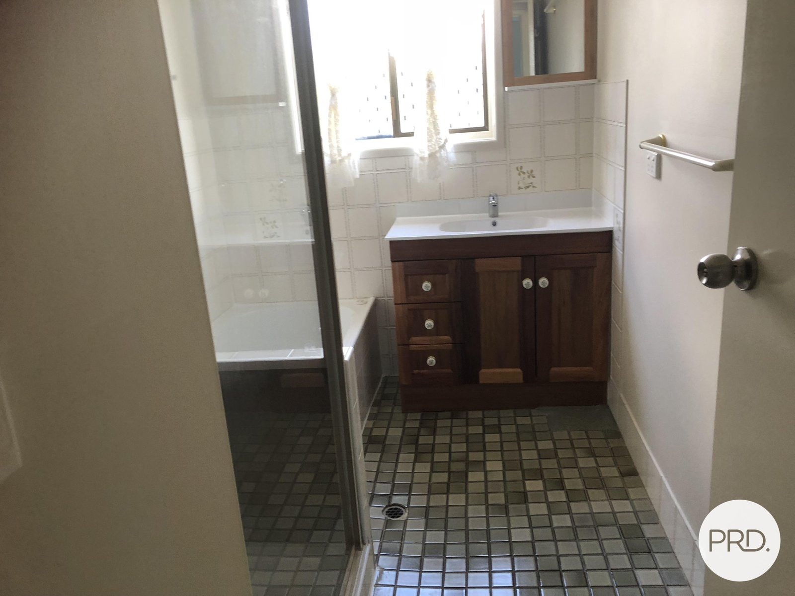 15 School Street MARBURG 6