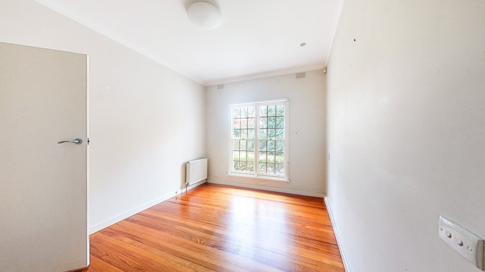 Real Estate and Property in 1/5 Scott Grove, Glen Iris, VIC