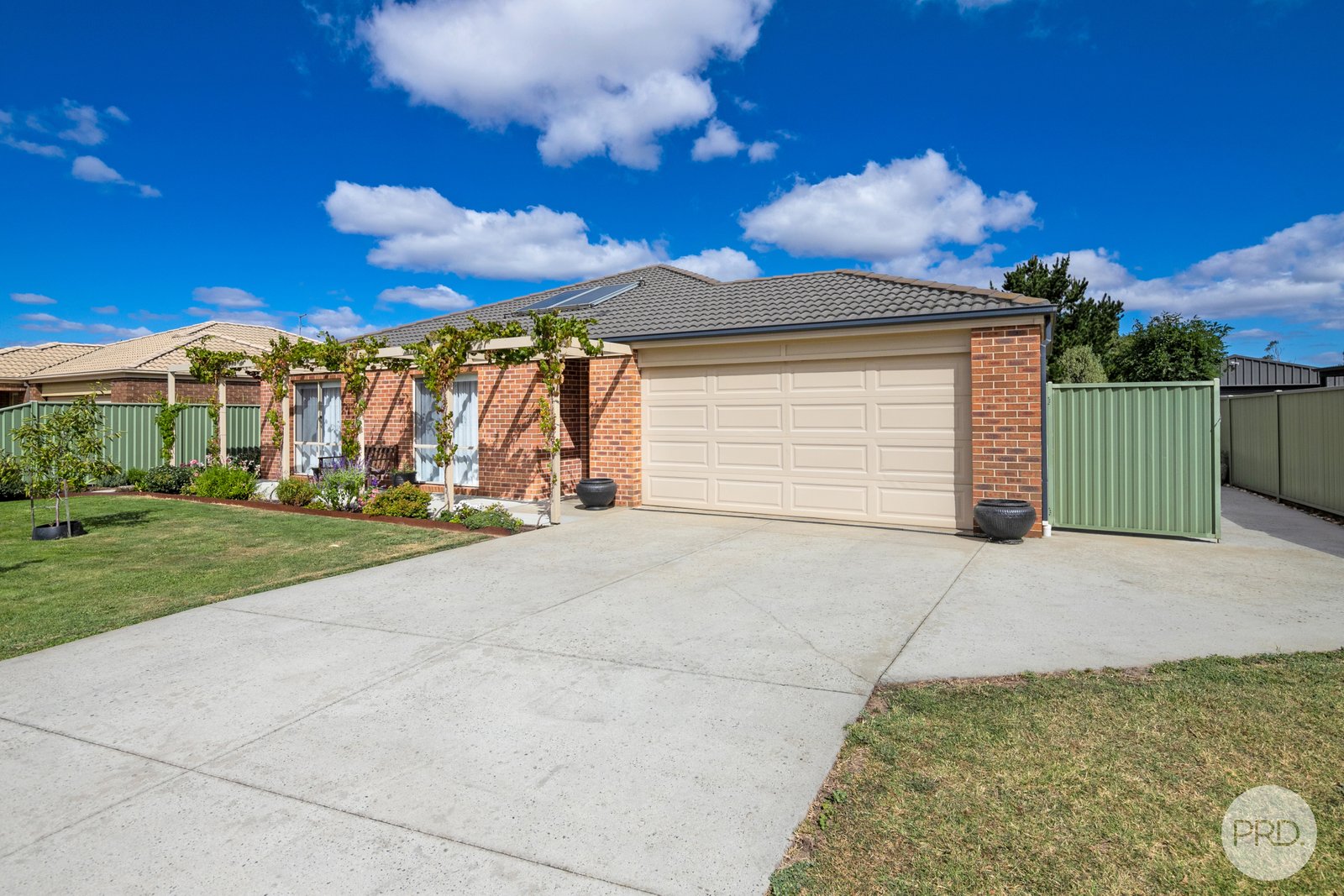 15 Selwyn Street MINERS REST 2