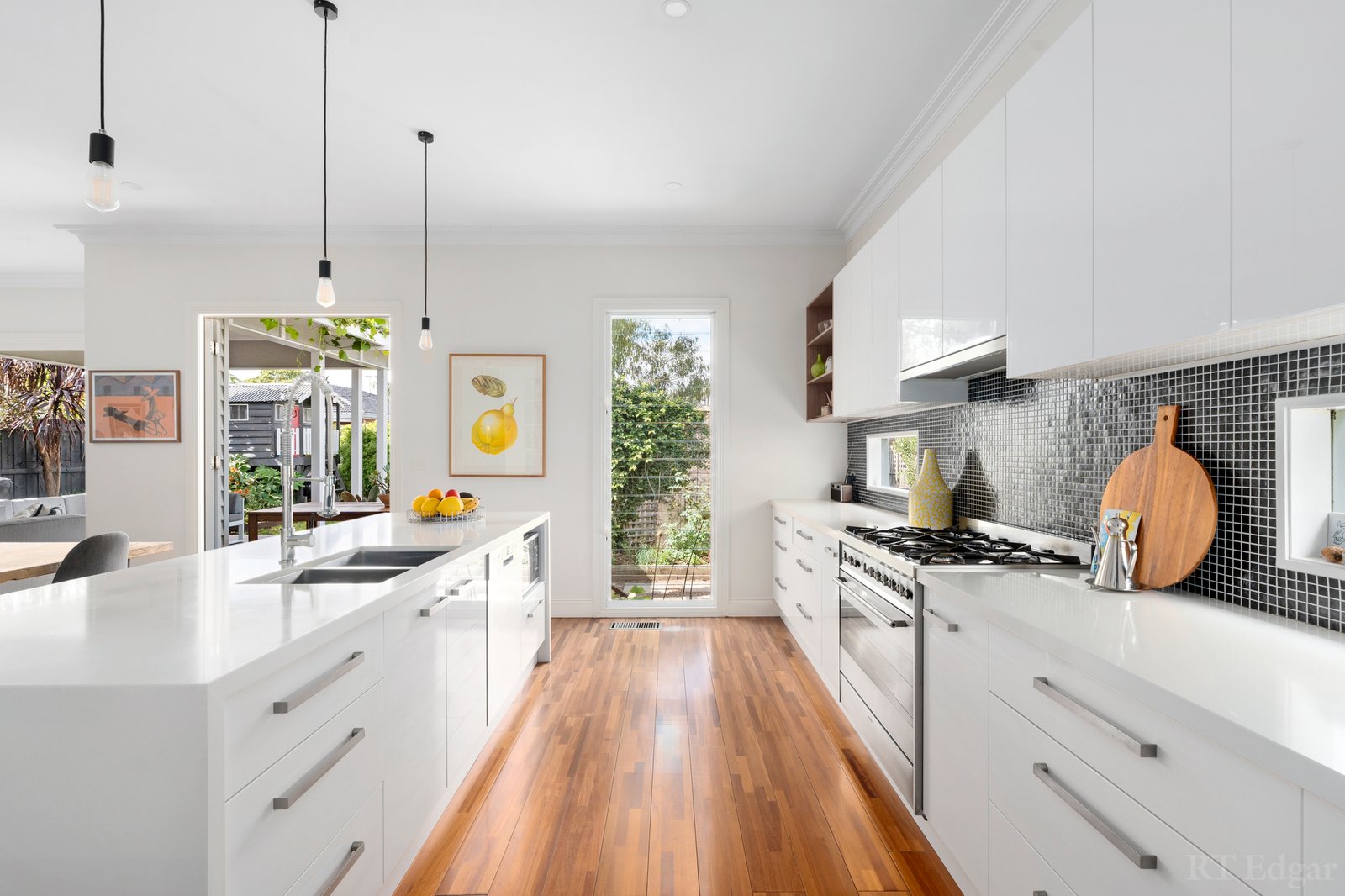 Real Estate and Property in 15 Shakespeare Avenue, Preston, VIC