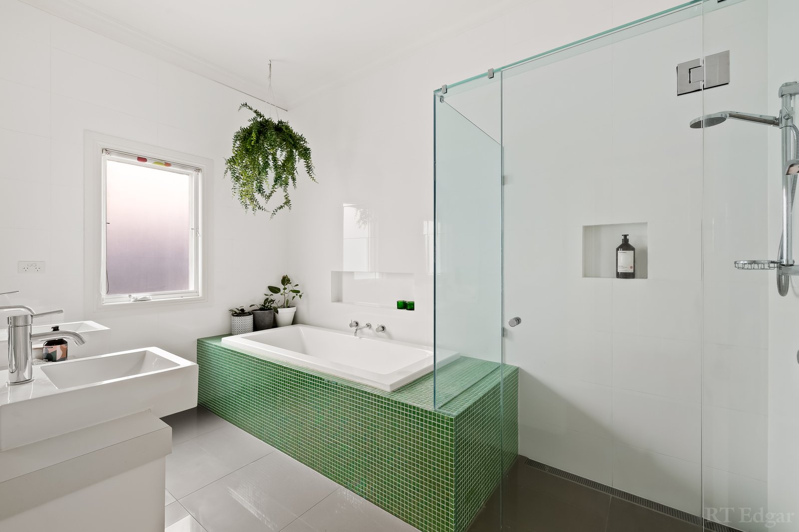 Real Estate and Property in 15 Shakespeare Avenue, Preston, VIC