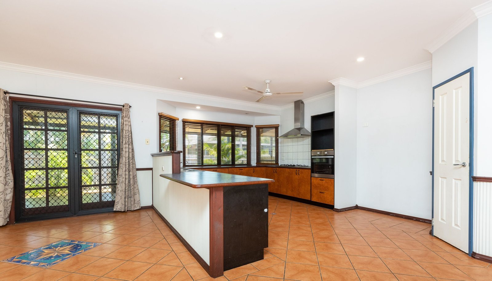 15 Shearwater Crescent DJUGUN 9