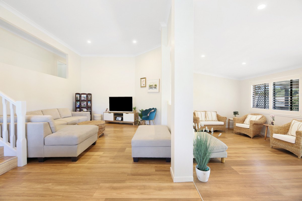 15 Sirec Way BURLEIGH HEADS 7