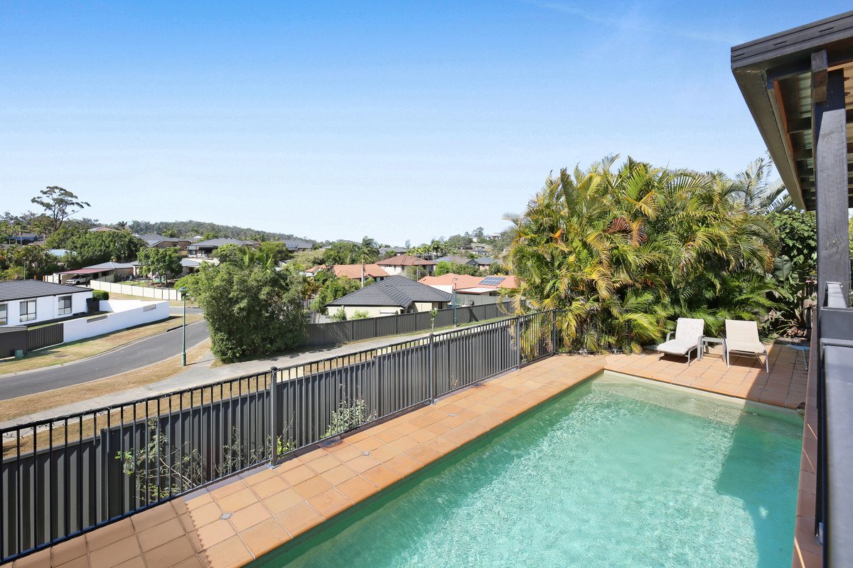 15 Sirec Way BURLEIGH HEADS 9