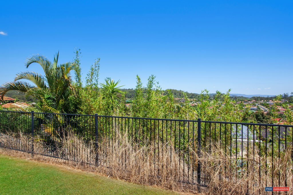 15 Sky Royal Terrace BURLEIGH HEADS 13