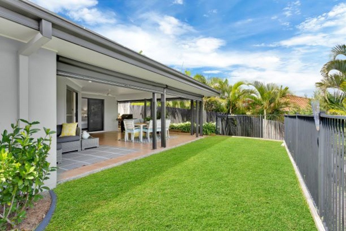 15 Sky Royal Terrace BURLEIGH HEADS 2