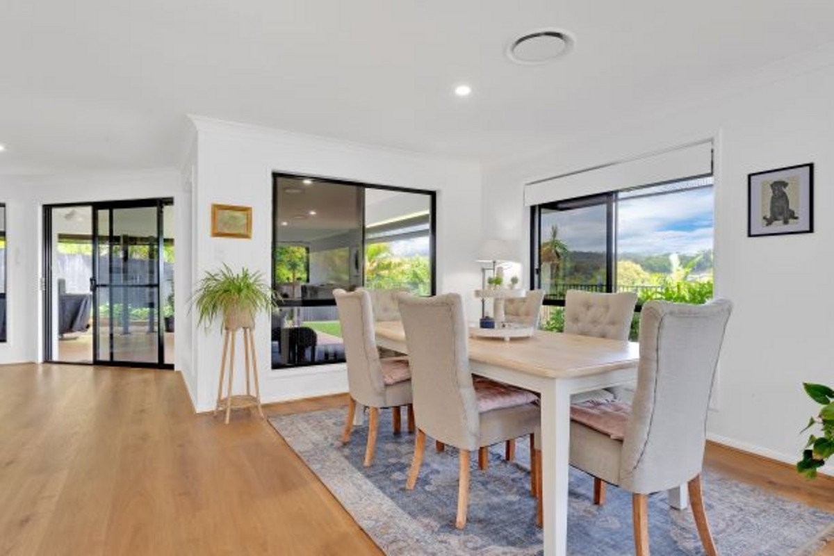 15 Sky Royal Terrace BURLEIGH HEADS 5