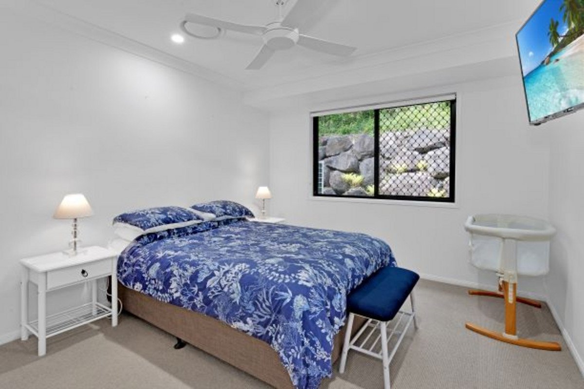 15 Sky Royal Terrace BURLEIGH HEADS 10