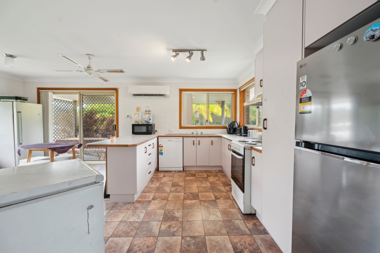 1/5 Soren Larsen Crescent BOAMBEE EAST 6