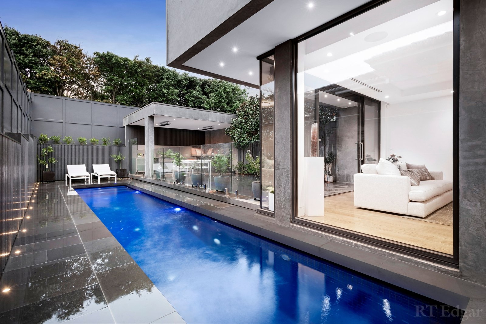 Real Estate and Property in 15 Spring Road, Malvern, VIC