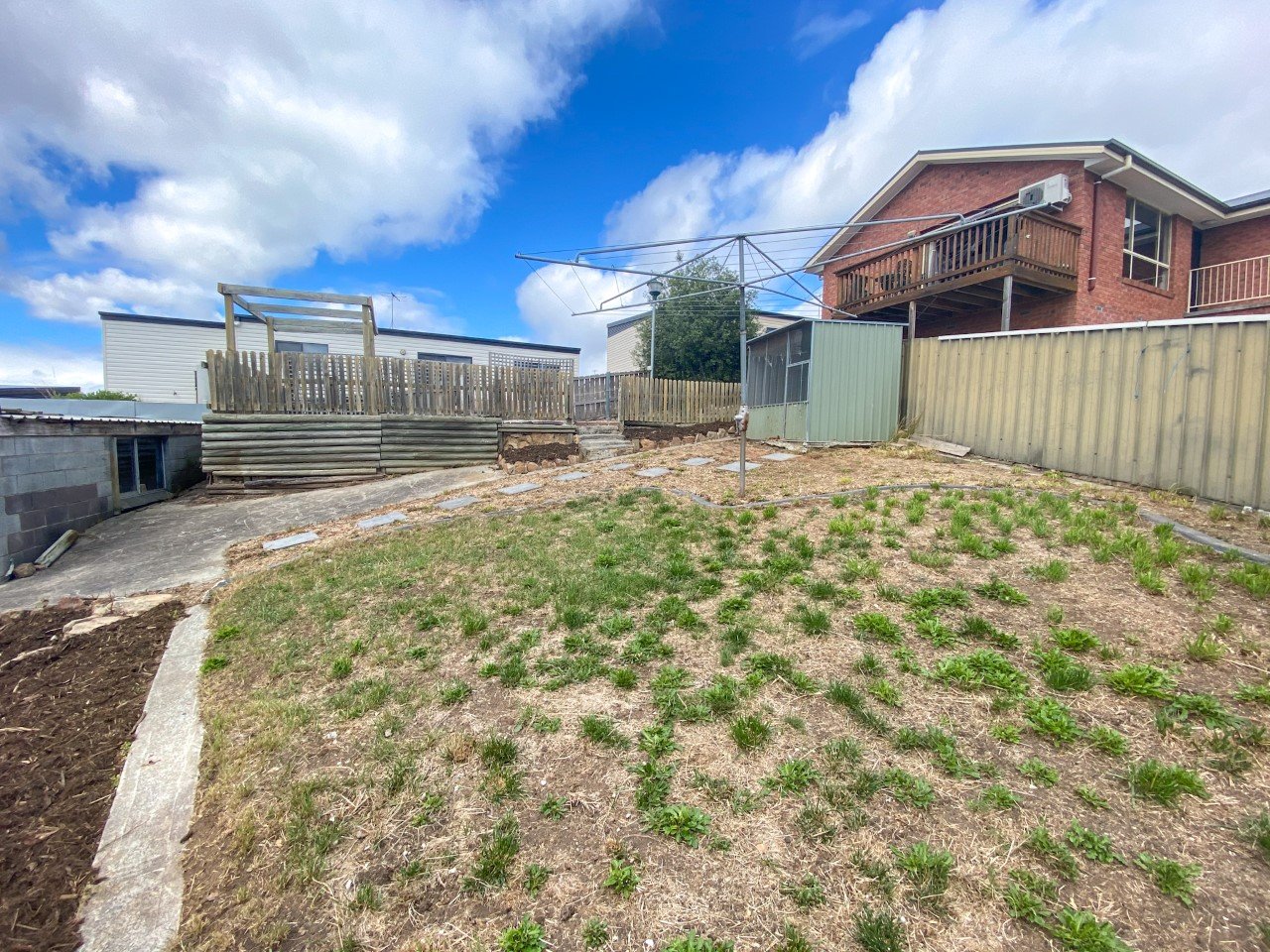 15 Spring Street CLAREMONT 13