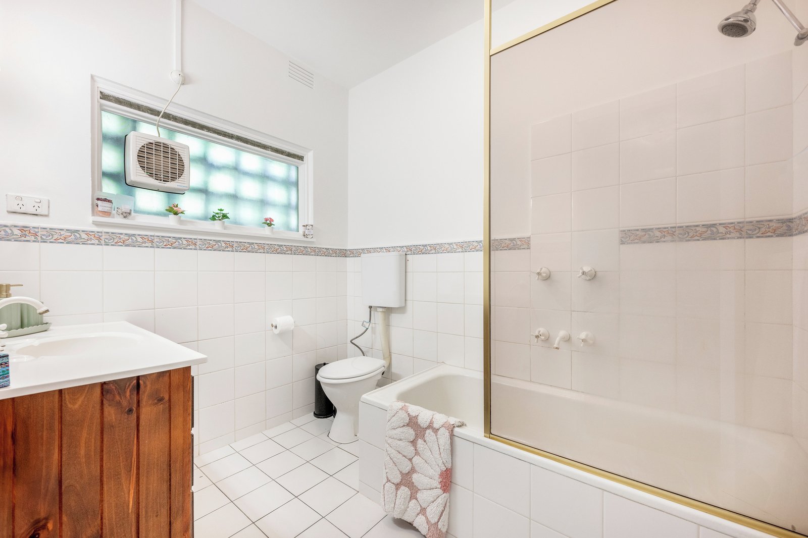 1/5 St Johns Avenue, Camberwell, 3124