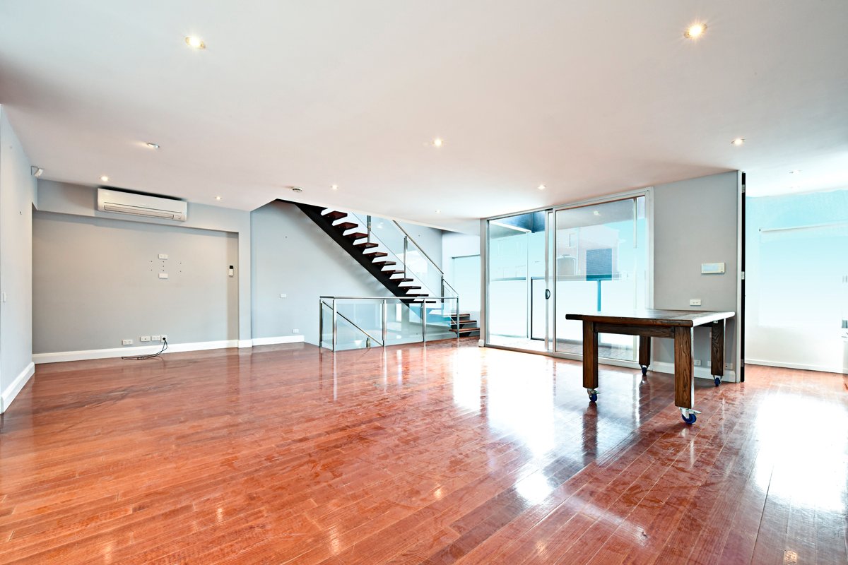 Gallery: 15 St Matthews Way