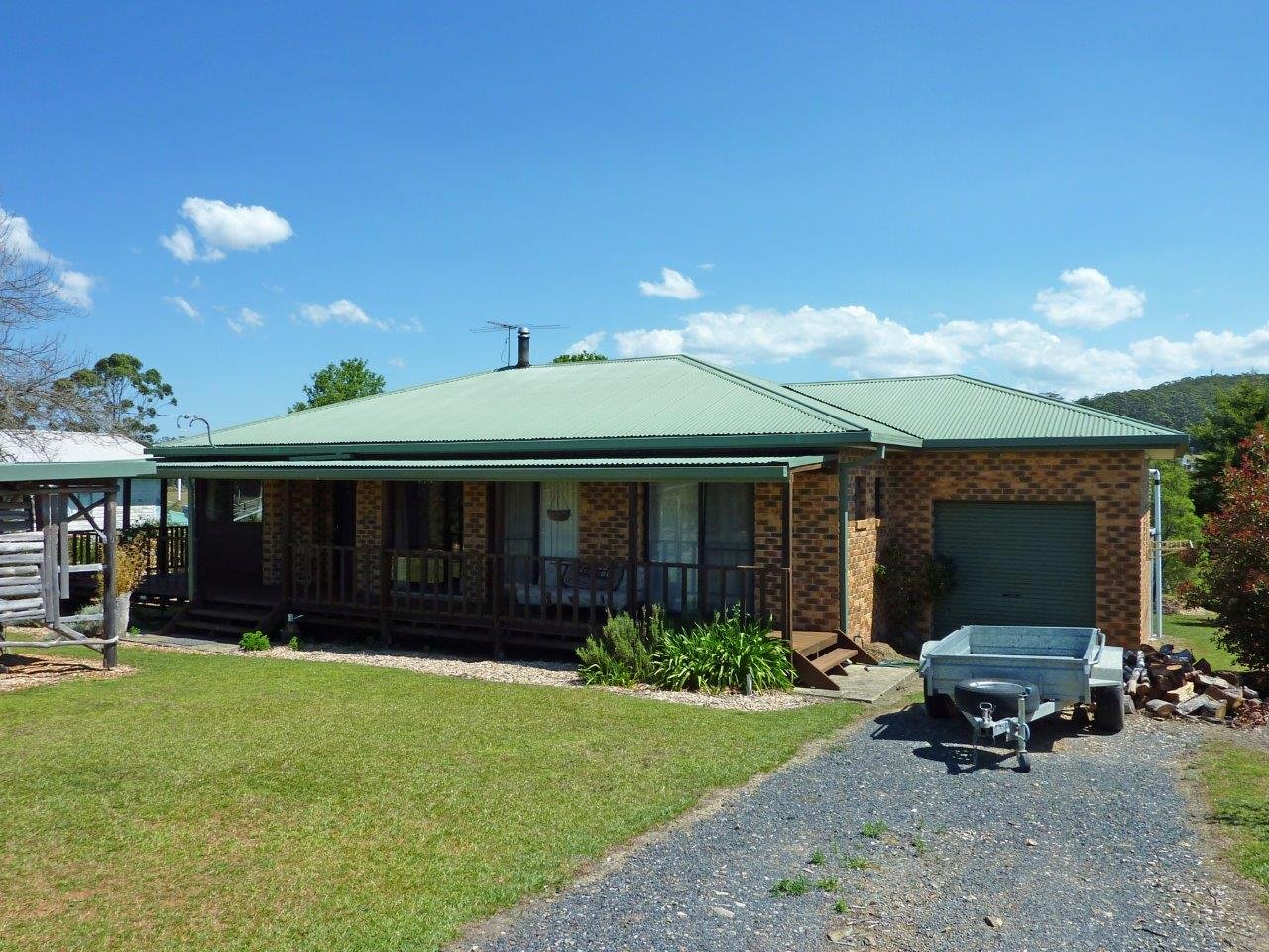 15 Stanley Street LOWANNA 1