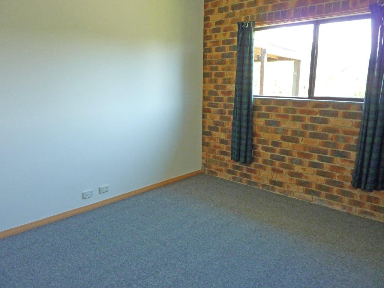 15 Stanley Street LOWANNA 8