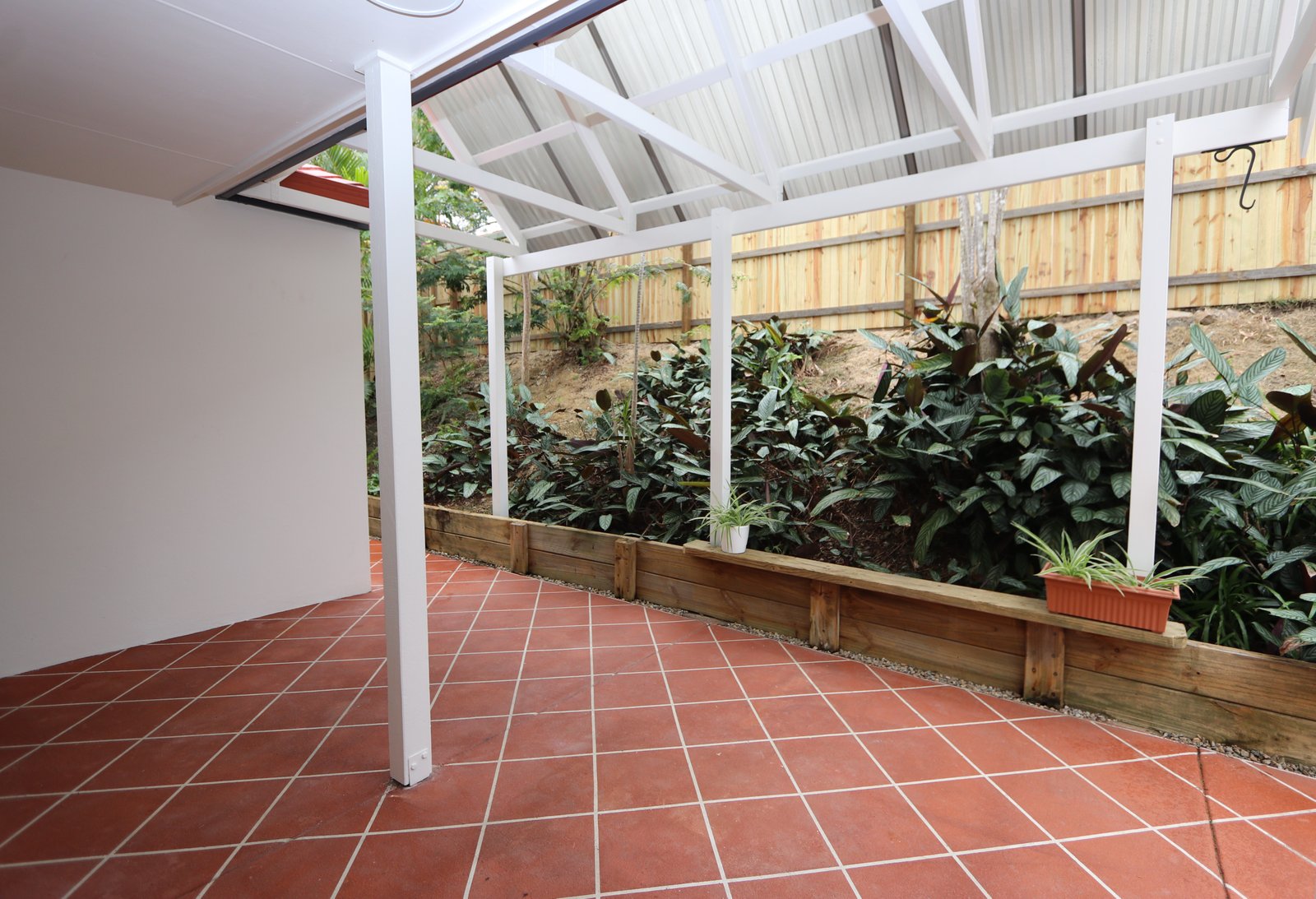 1/5 Stormbird Place CARRARA 2