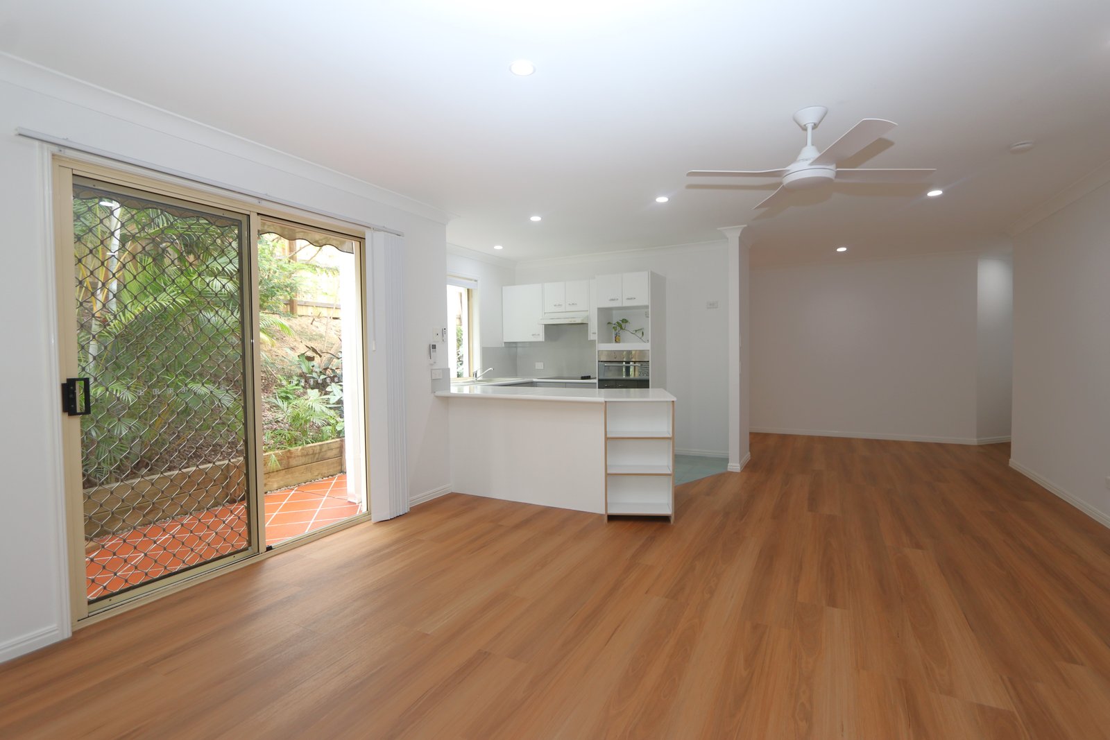 1/5 Stormbird Place CARRARA 5