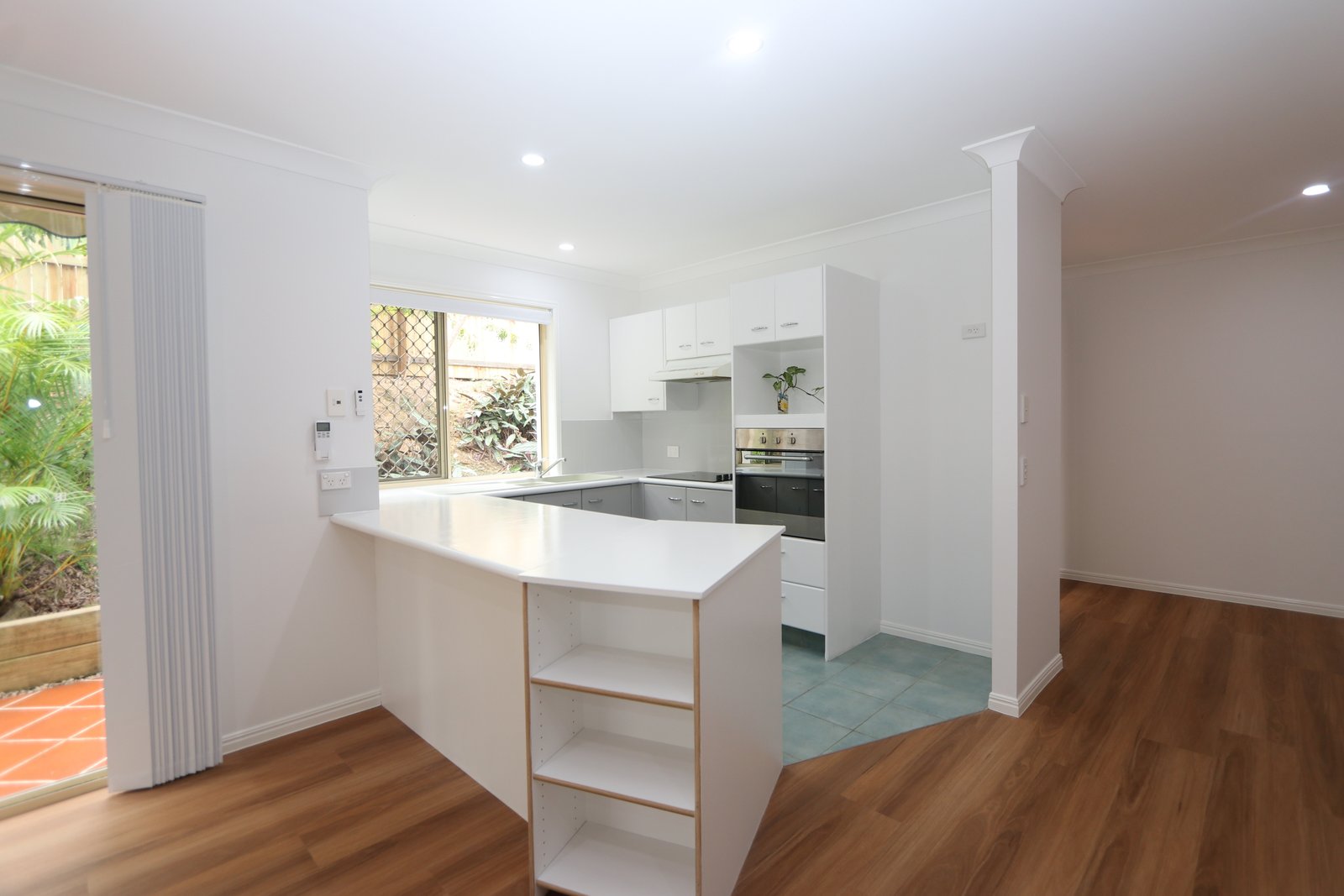 1/5 Stormbird Place CARRARA 6