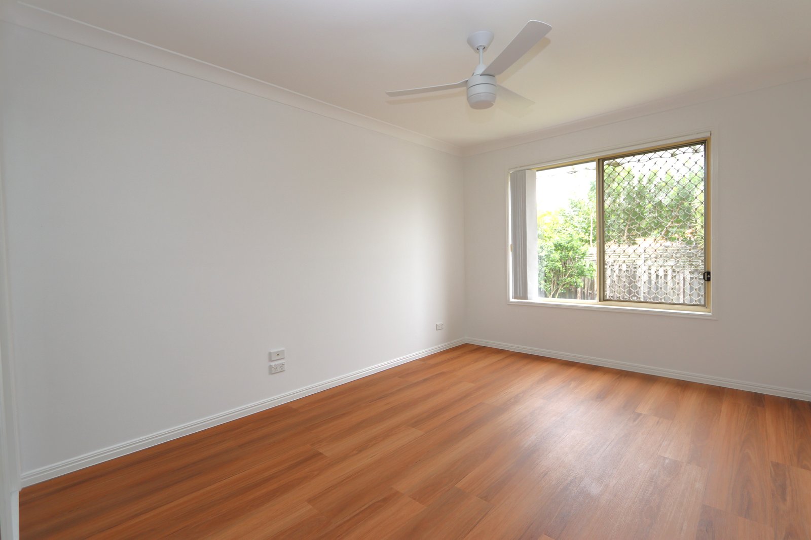 1/5 Stormbird Place CARRARA 9