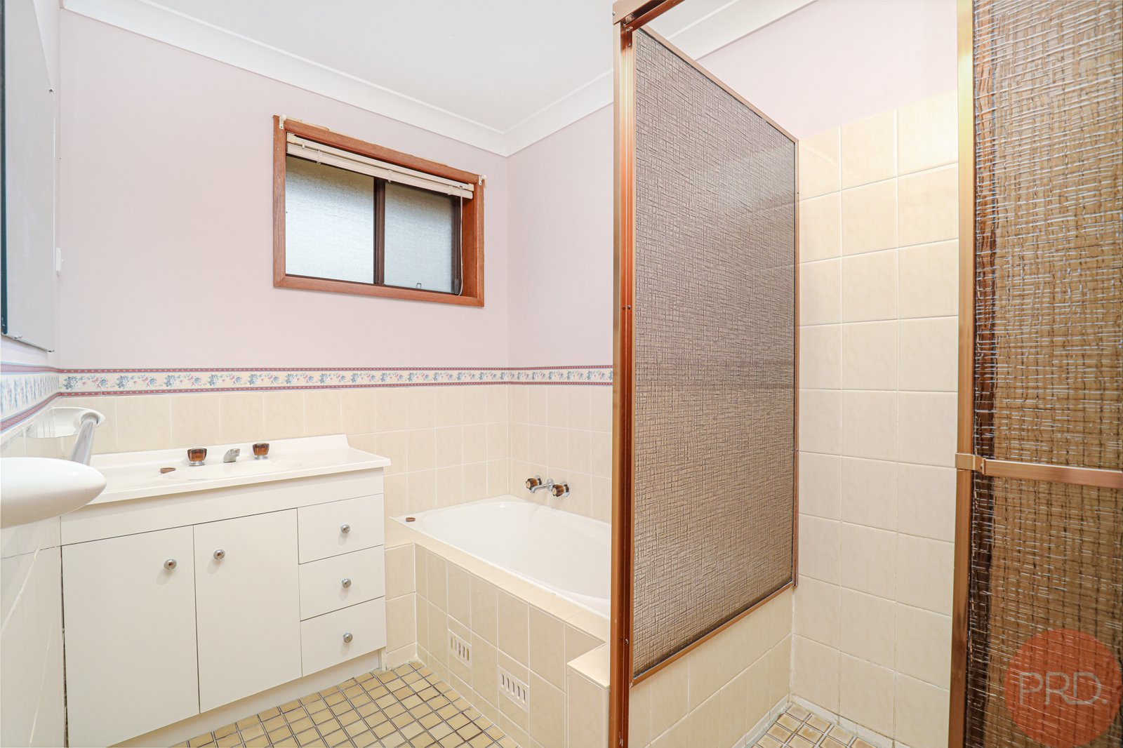 15 Stradbroke Avenue METFORD 3