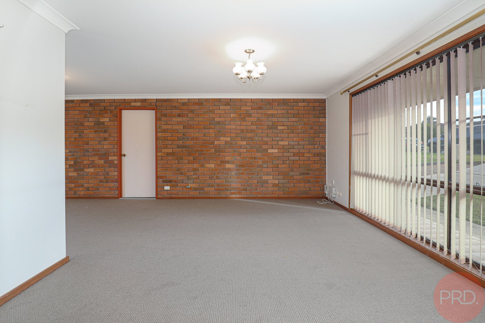15 Stradbroke Avenue METFORD 9