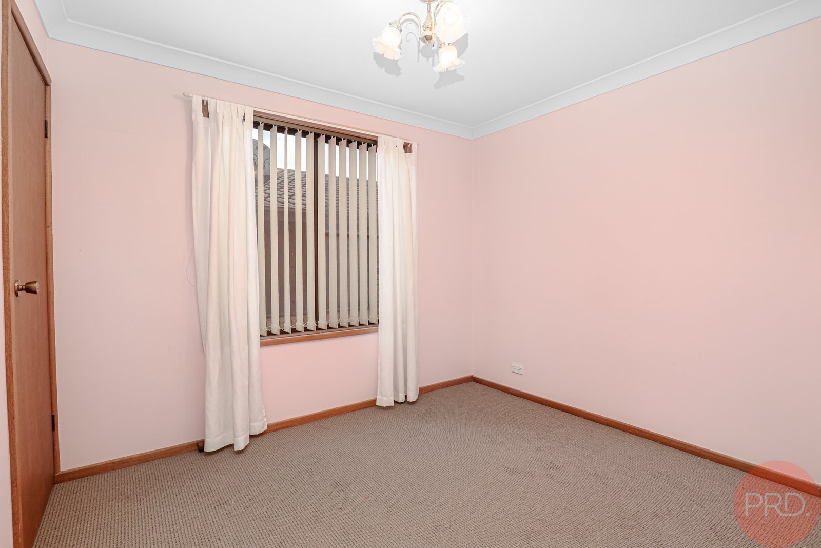 15 Stradbroke Avenue METFORD 11