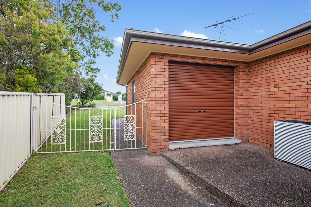 15 Stronach Avenue EAST MAITLAND 11