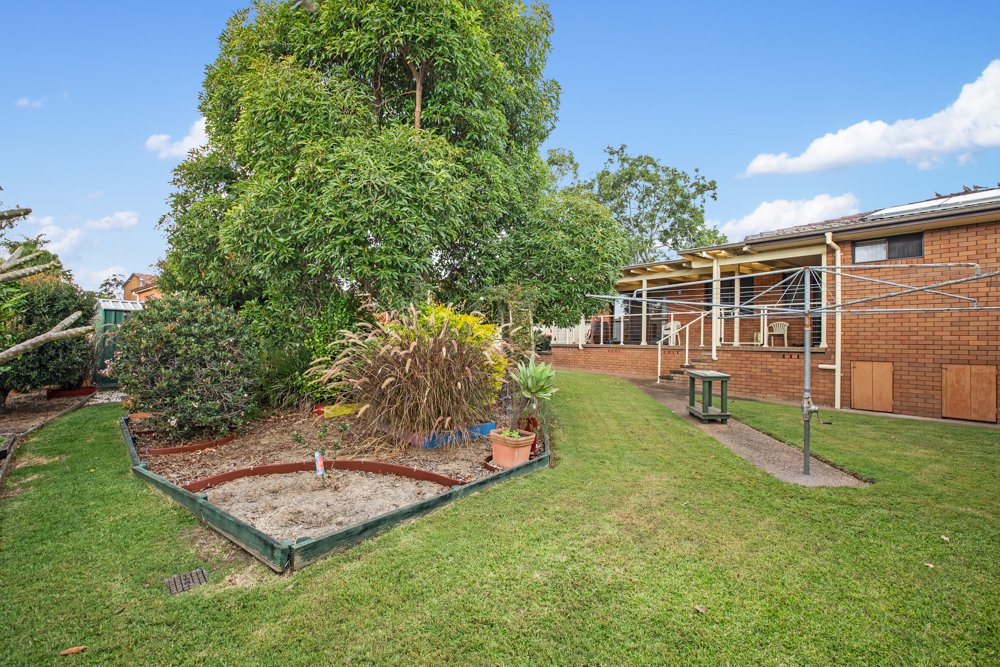 15 Stronach Avenue EAST MAITLAND 12