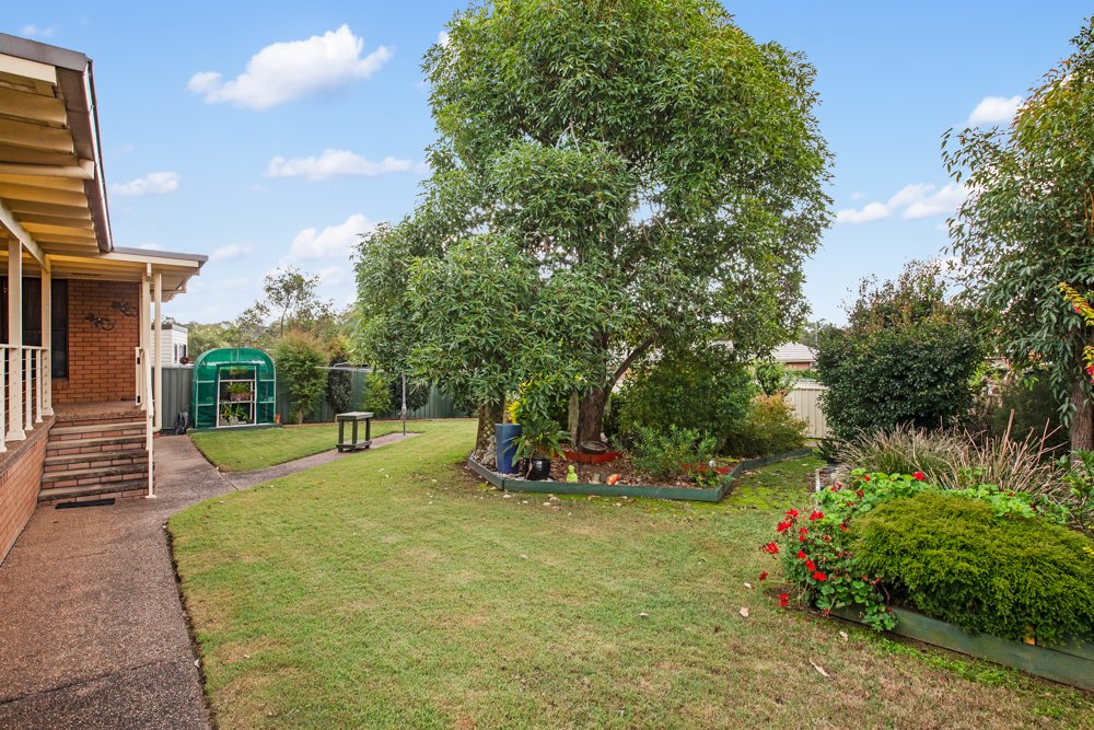 15 Stronach Avenue EAST MAITLAND 13