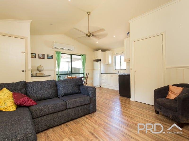 15 Stuart Avenue MILDURA 8