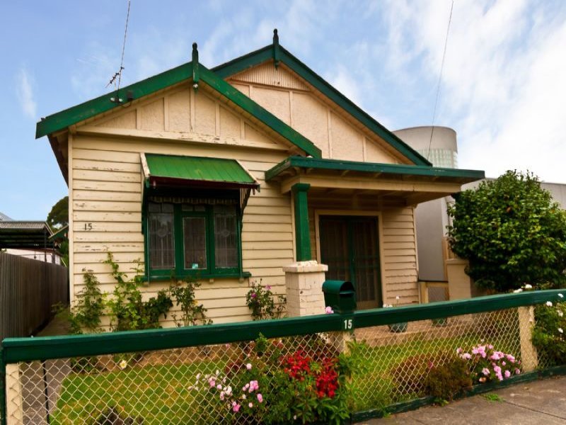 15 Sturt Street, YARRAVILLE