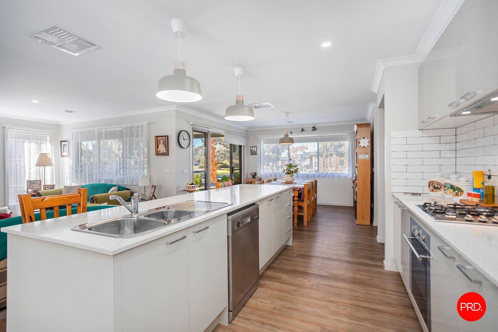 15 Sussex Street STRATHFIELDSAYE 6