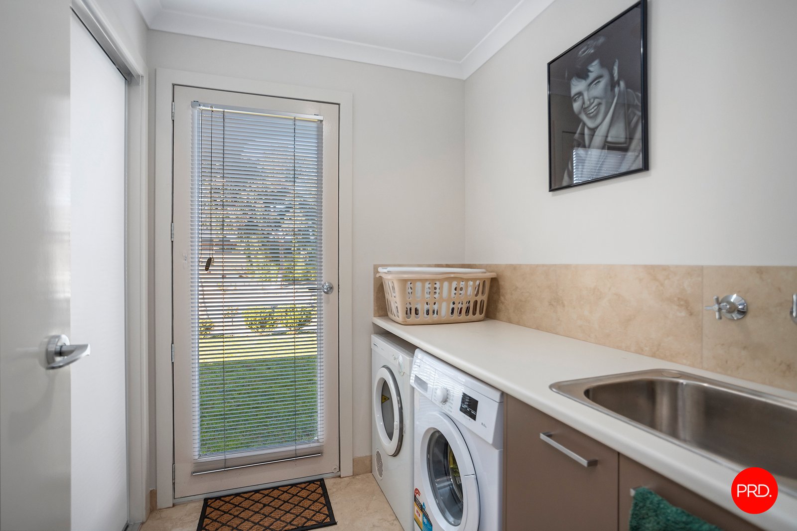 15 Sussex Street STRATHFIELDSAYE 13
