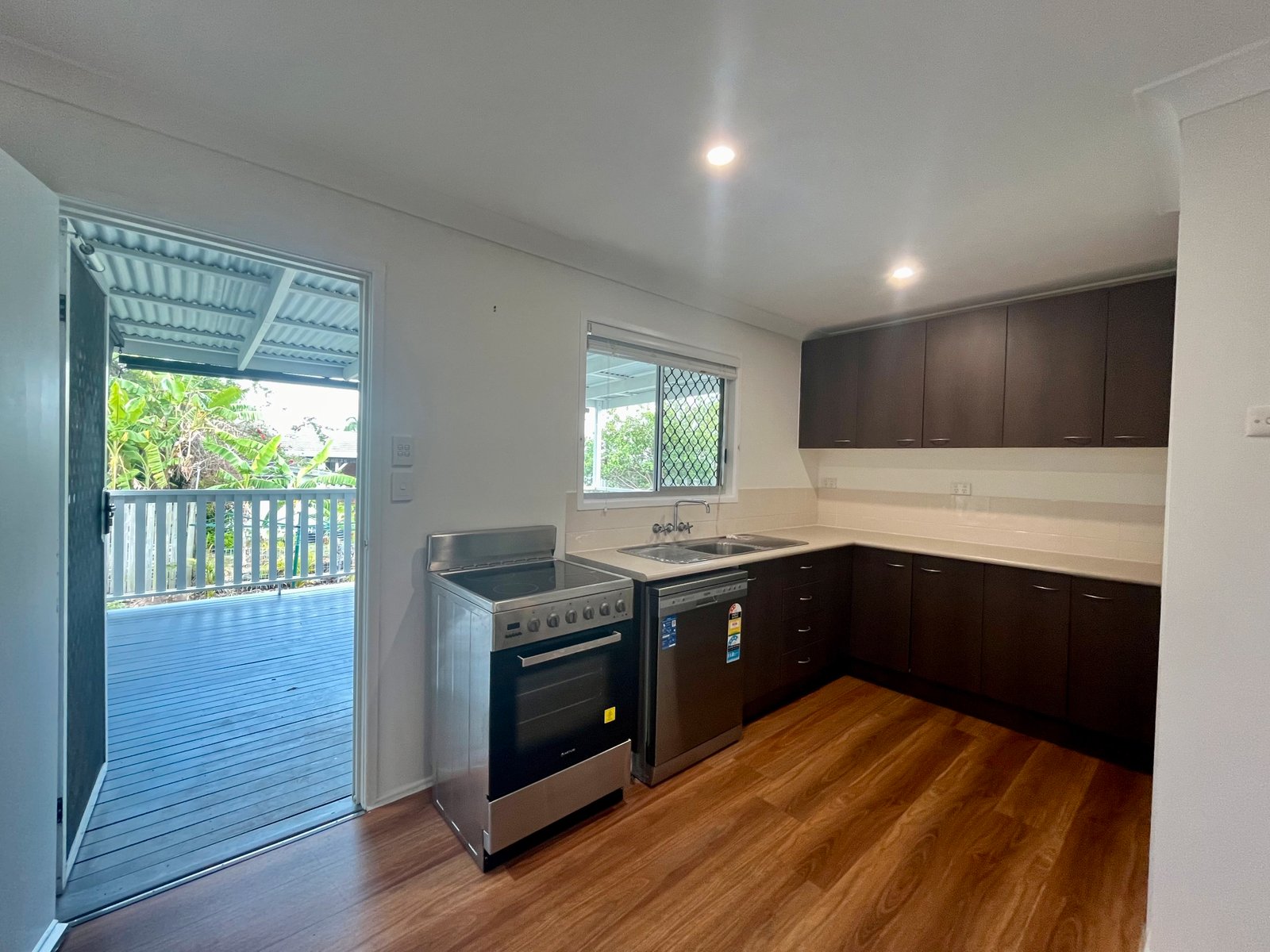 15 Swains Court BOYNE ISLAND 6