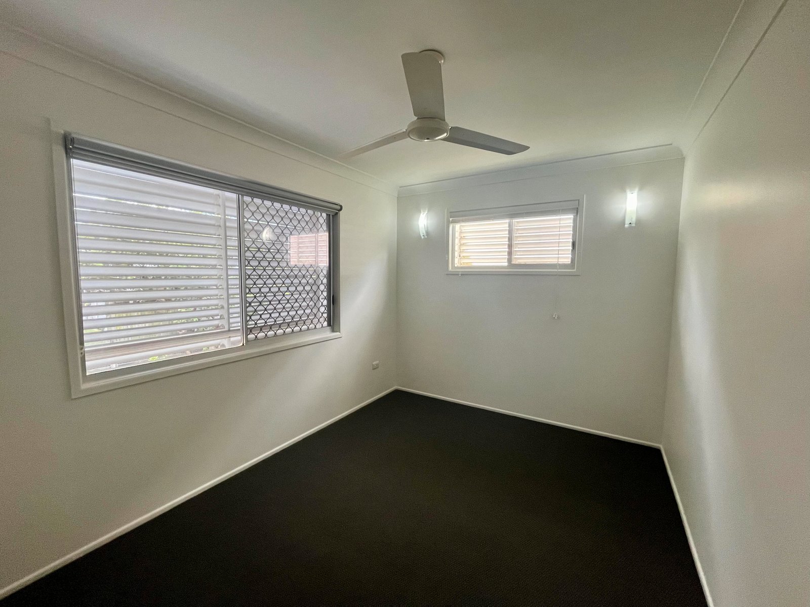 15 Swains Court BOYNE ISLAND 10