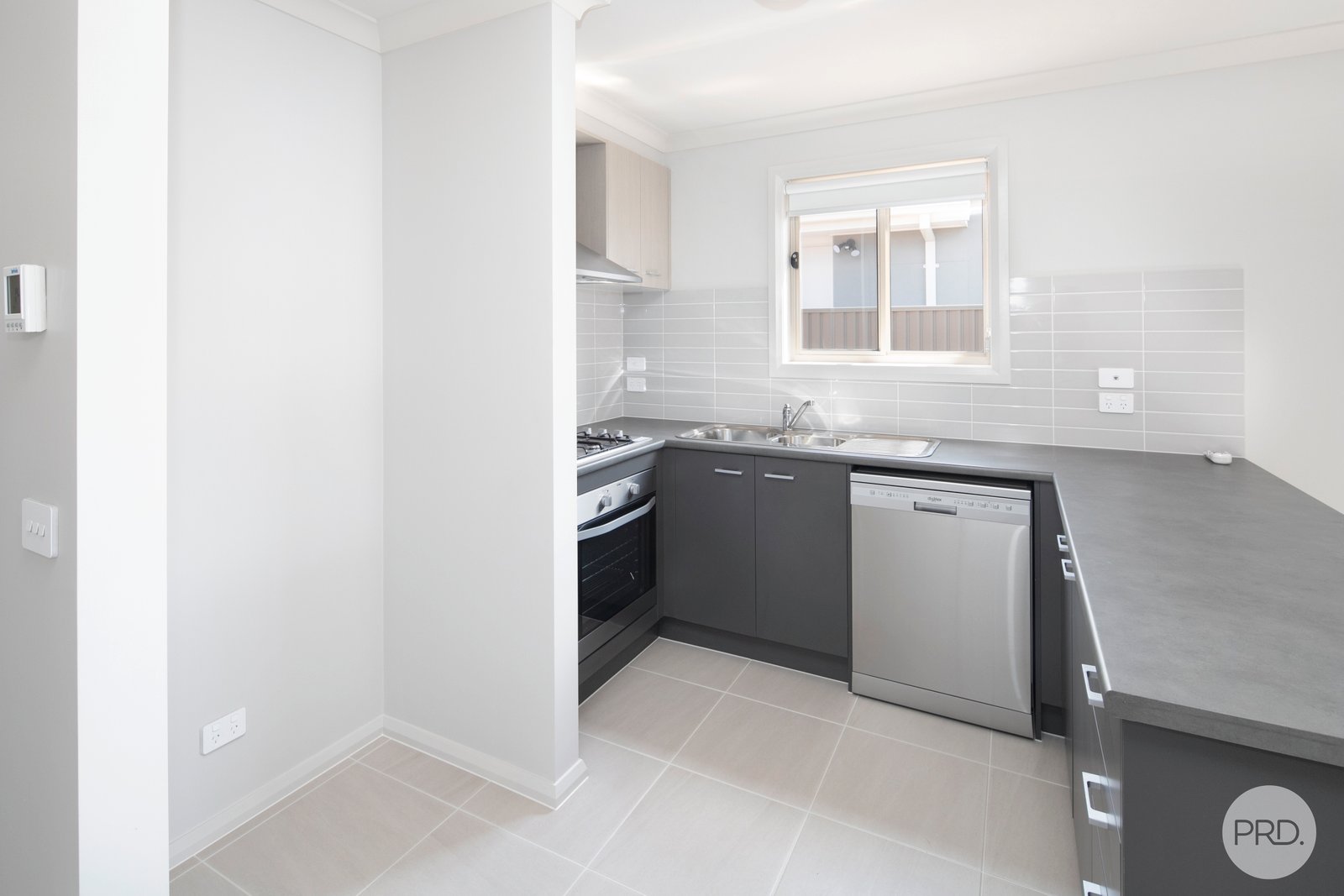 15 Sydney Way ALFREDTON 9