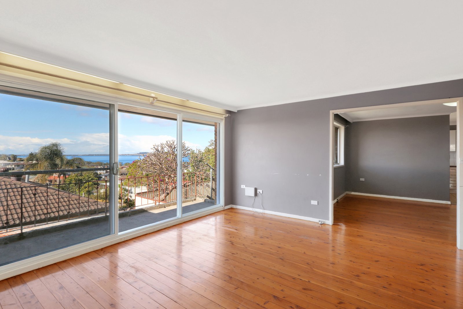 15 Tait Avenue KANAHOOKA 13