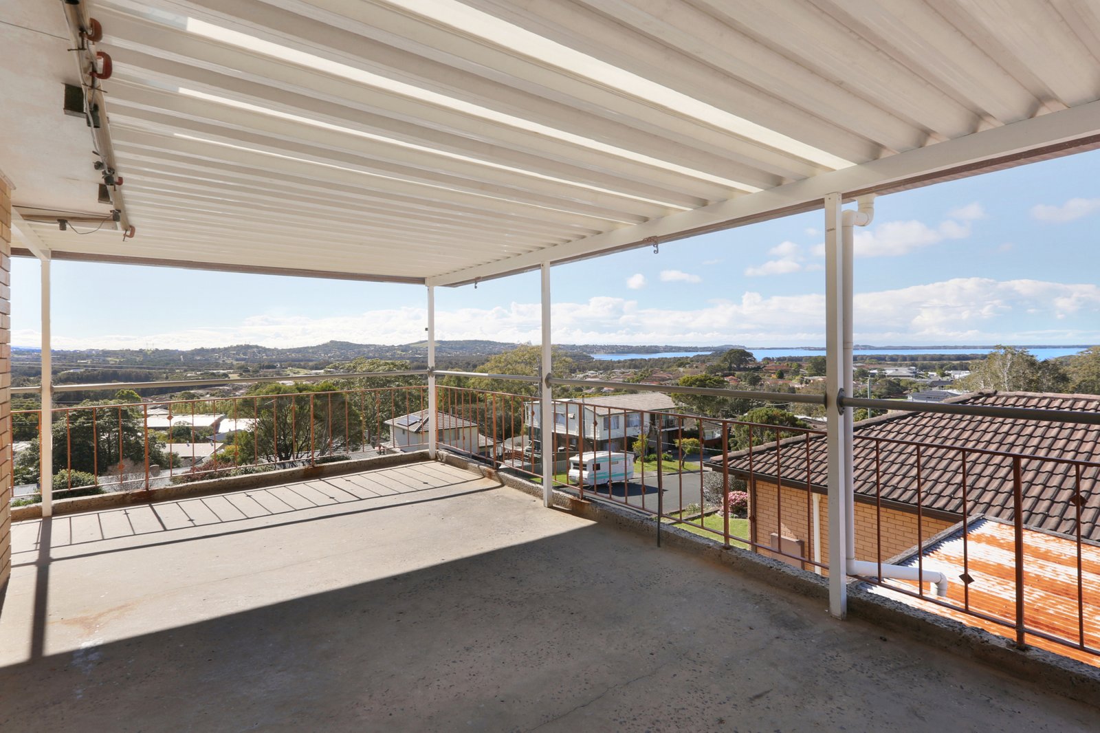 15 Tait Avenue KANAHOOKA 14