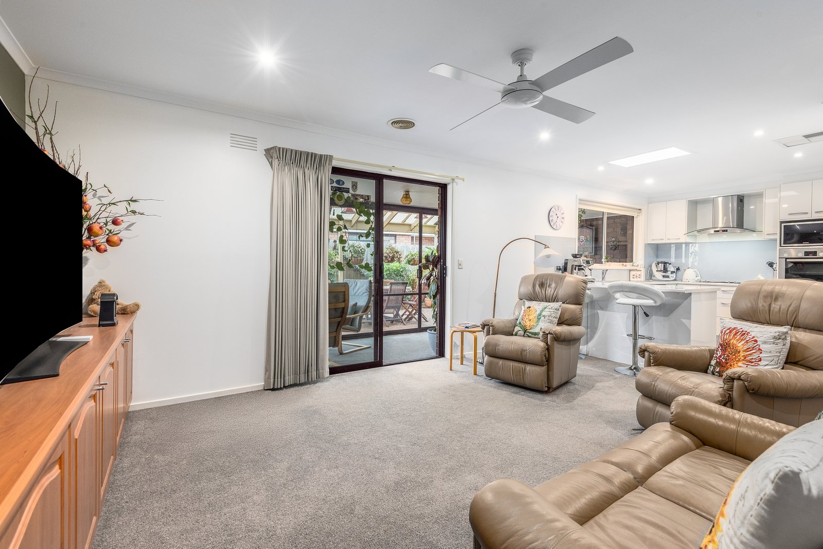 Gallery: 15 Tanunda Grove