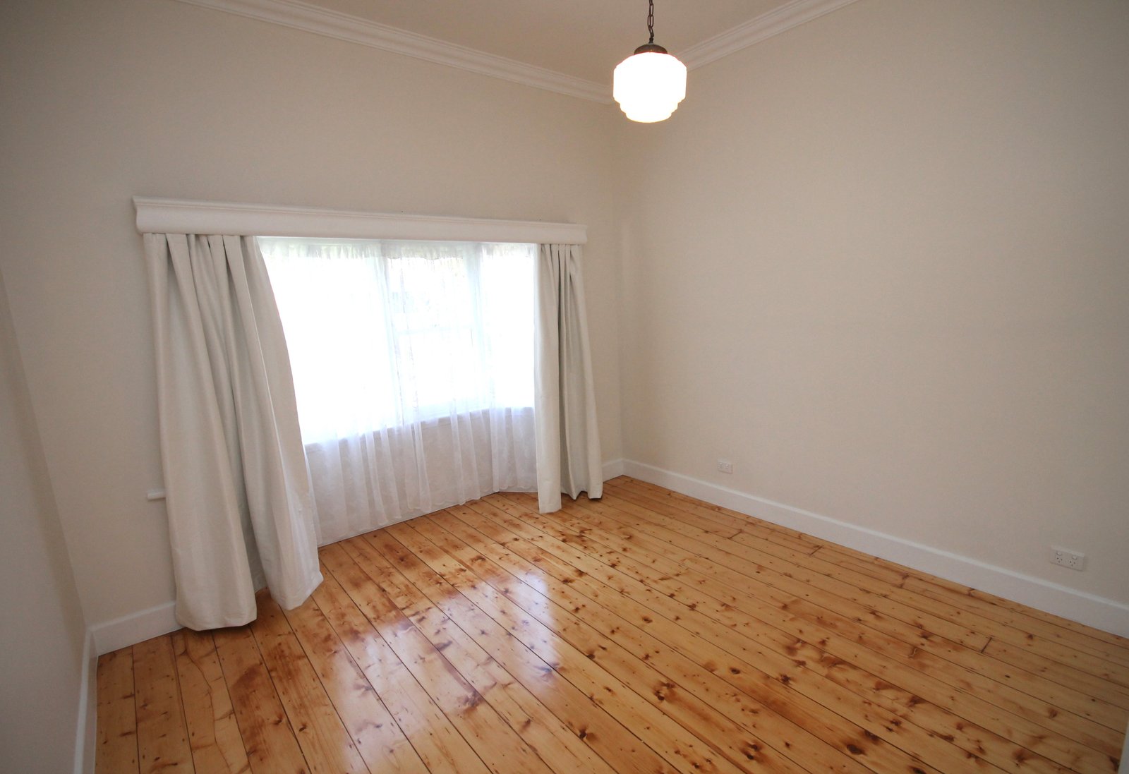 Real Estate and Property in 15 Tennyson Street, Preston, VIC