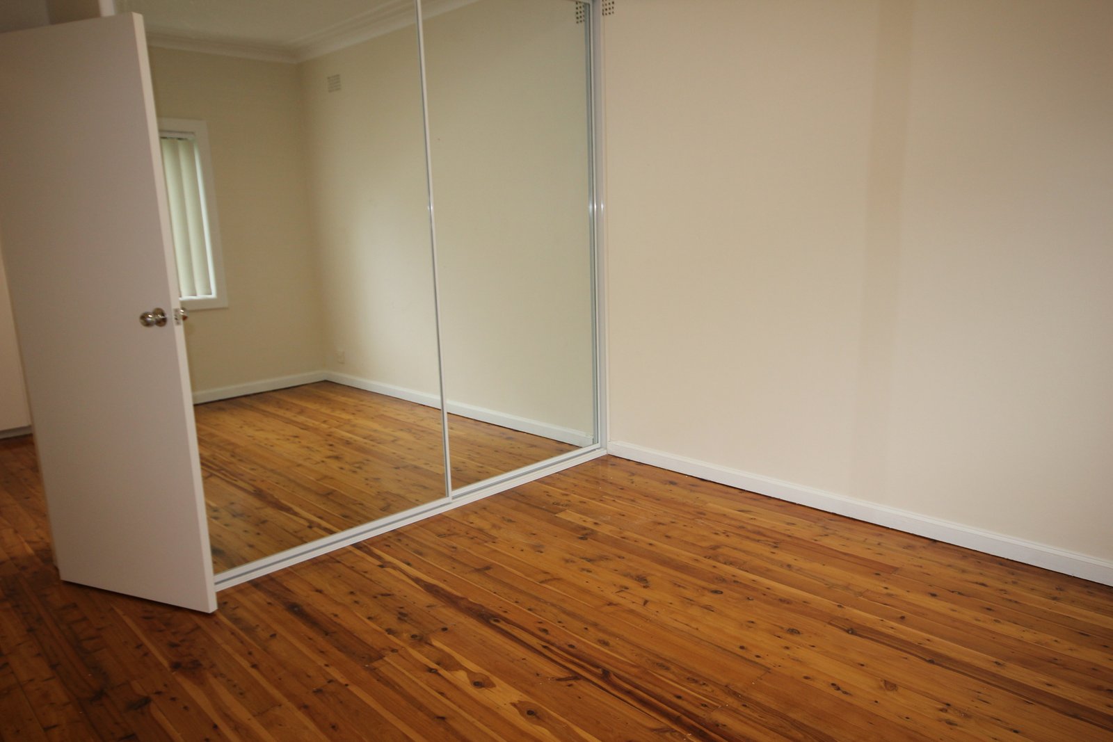 15 Terry Street BLAKEHURST 3