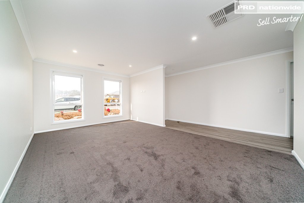 15 Thane Court LLOYD 11