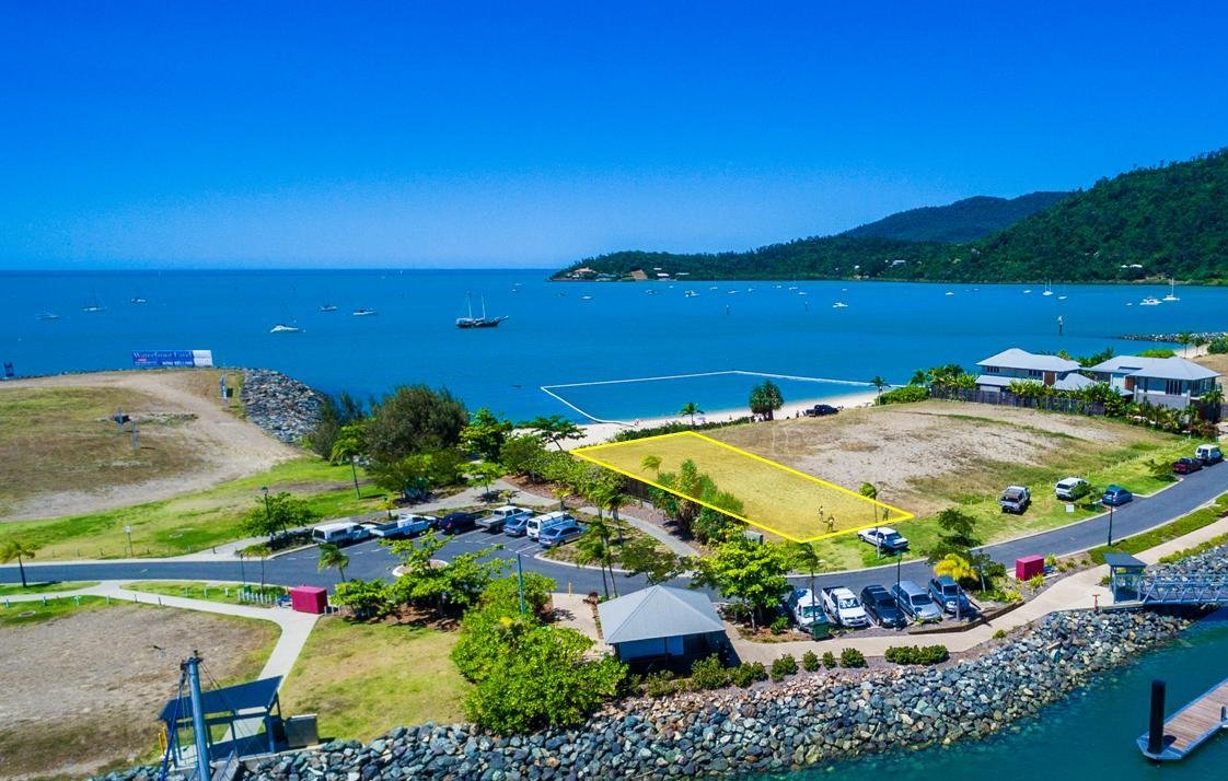 15 The Beacons  AIRLIE BEACH 3