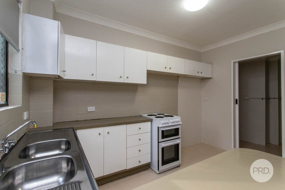 1/5 The Crescent PENRITH 6